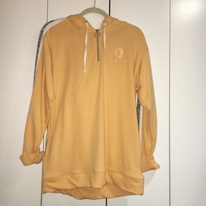 NEVER WORN Victoria’s Secret PINK Half-Zip Hoodie